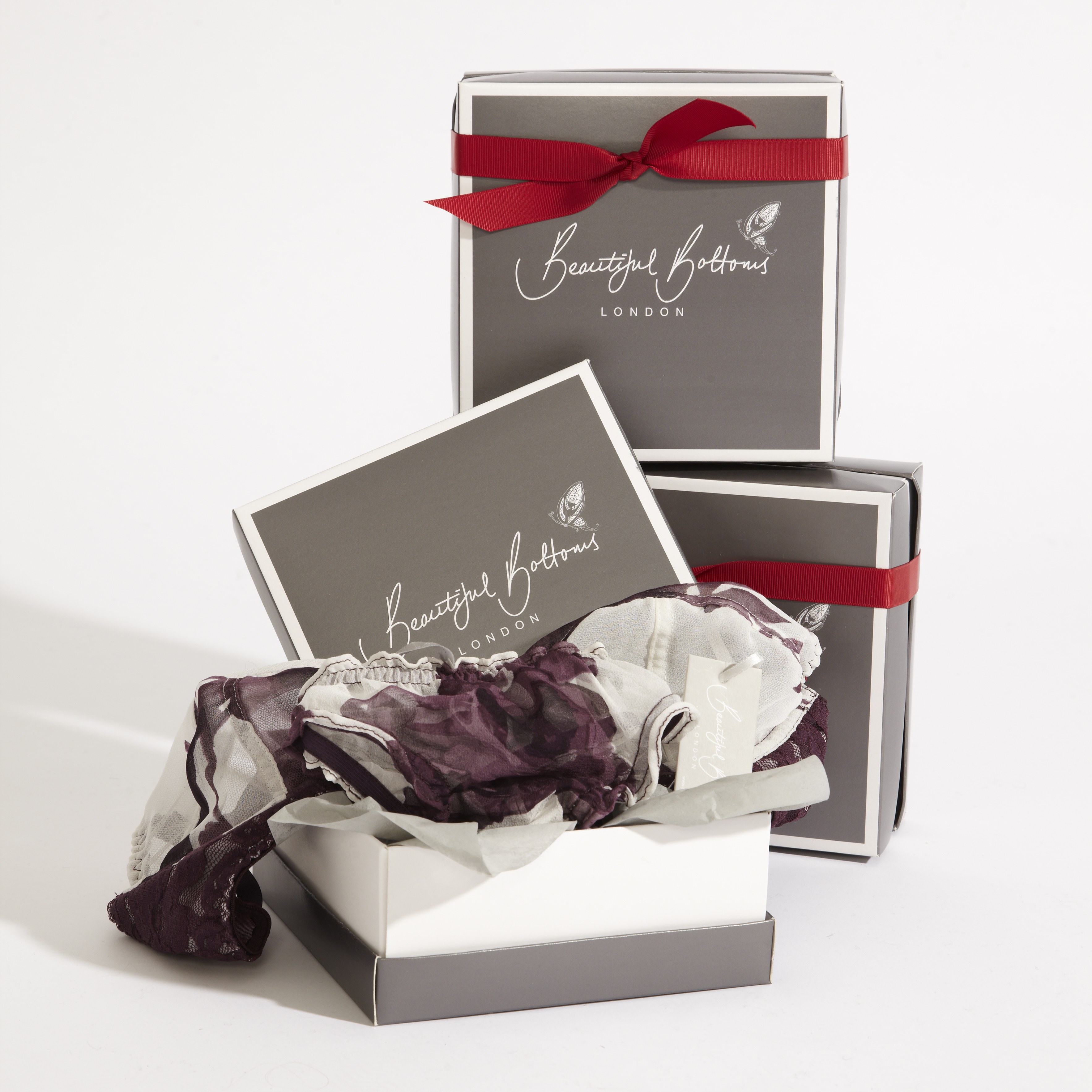 Beautiful Bottoms - Luxury Lingerie - www.gentlemansbutler.com
