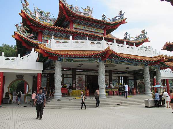 Temple in Kuala Lumpur with Suresh our wonderful guide