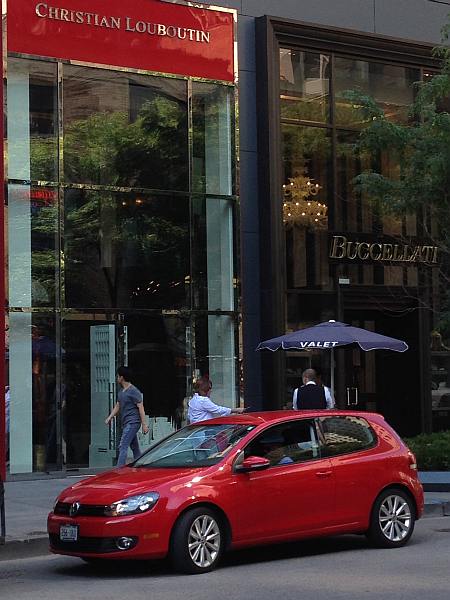 Oak Street, High End Fashion, Chicago