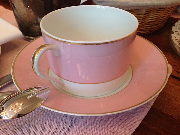 La Villa Baulieu, a palace in Provence to love - Cup and saucer, my favourite colour, so simple but so stylish