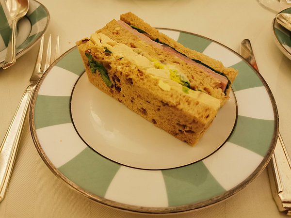 Claridge's Chicken Sandwich