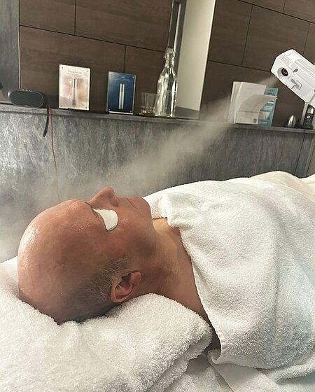 Linda Meredith Knightsbridge