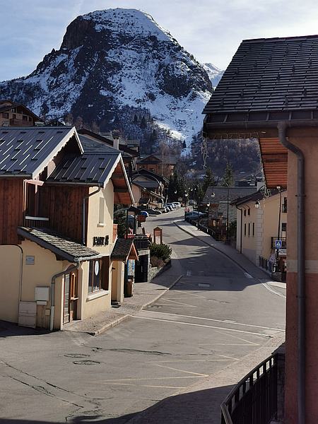 St. Martin de Bellville in the Spring sunshine