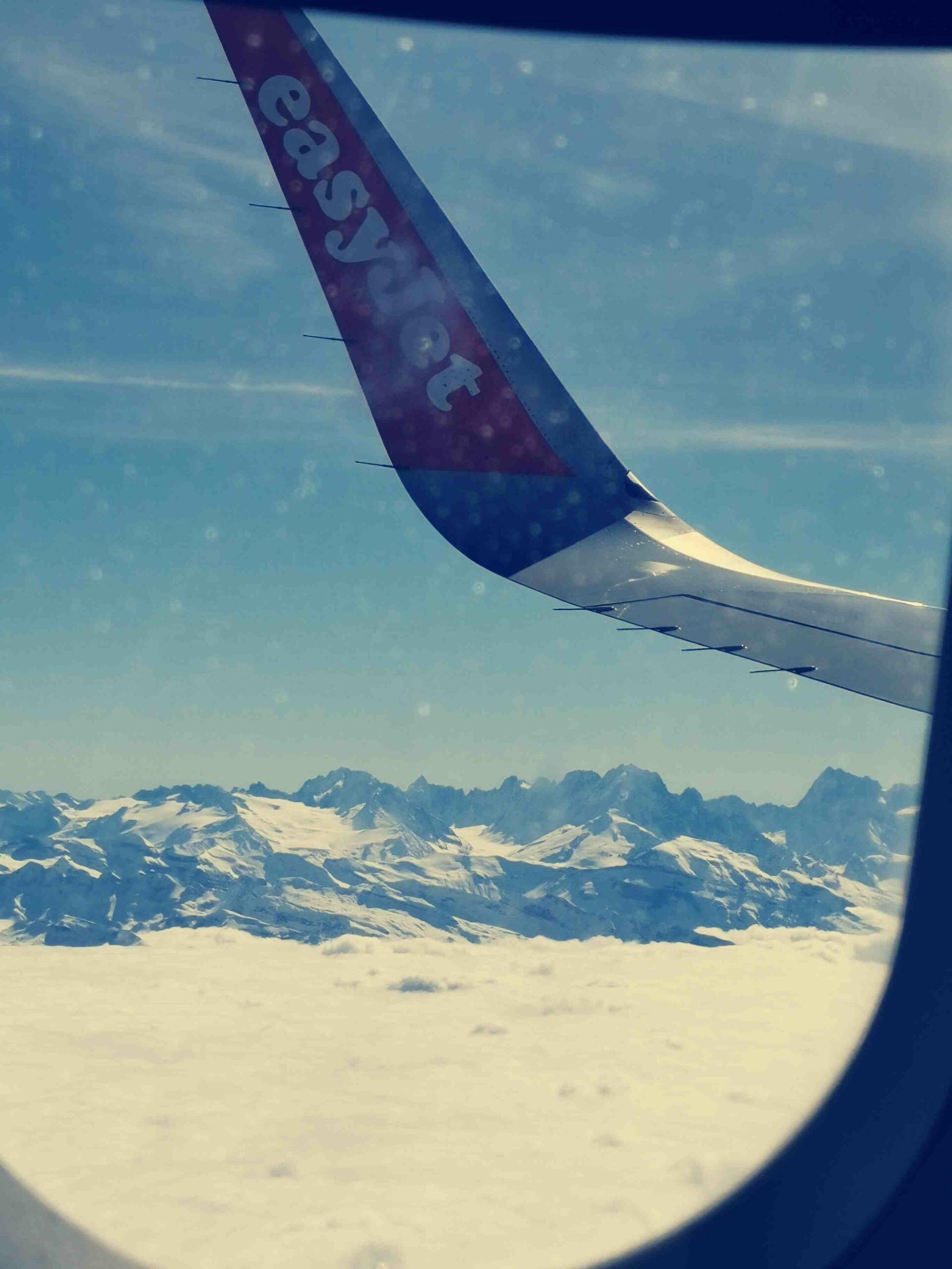 easyJet heading to ski
