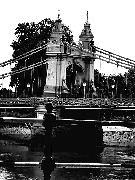 Hammersmith Bridge